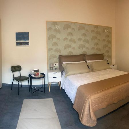 Casa Raffaela Hotel Marina Di Pisa Buitenkant foto